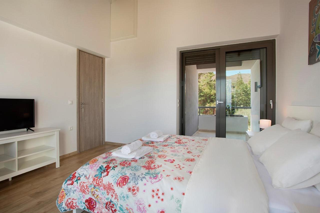 Serenity Villa Corinth 外观 照片