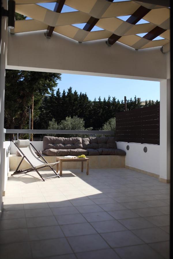 Serenity Villa Corinth 外观 照片